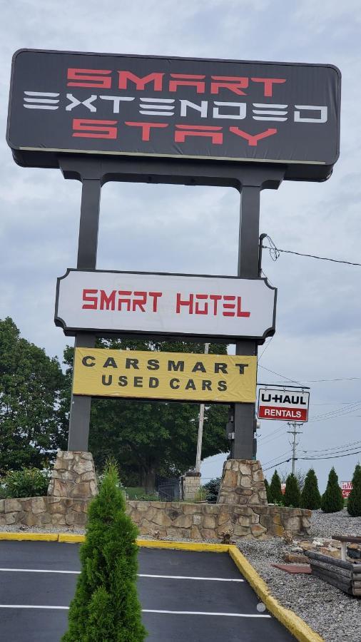 Smart Hotel - Formerly Econo Lodge เบคลีย์ ภายนอก รูปภาพ